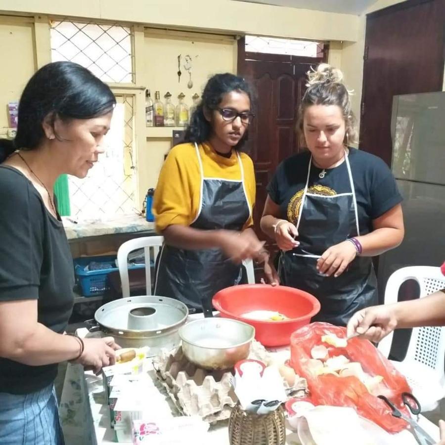 Chacha Homestay & Dormitory Ruteng Ngoại thất bức ảnh
