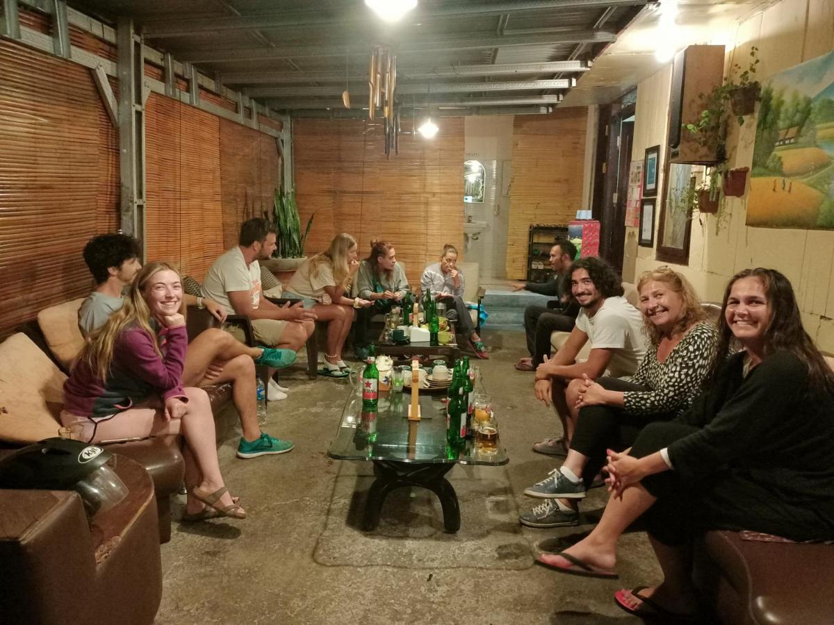 Chacha Homestay & Dormitory Ruteng Ngoại thất bức ảnh